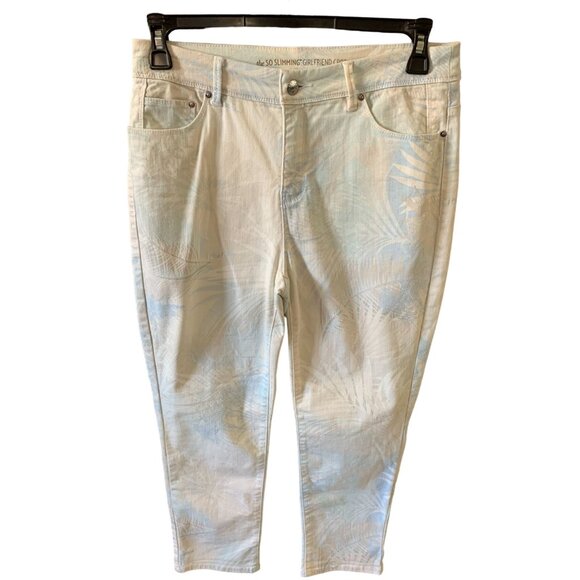 Chicos Womens Size 1 Medium 8 The So Slimming Girlfriend Crop Pants Lt Blue Prin - Picture 2 of 6